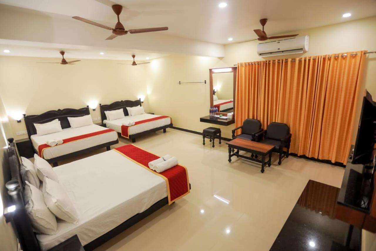 Hotel Sri Devi Kanyakumari Exteriör bild